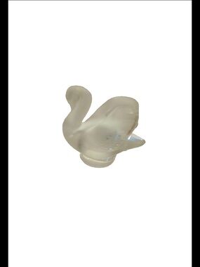 New Lalique Crystal Swan Cigne Signed Lalique France Paperweight Figurine